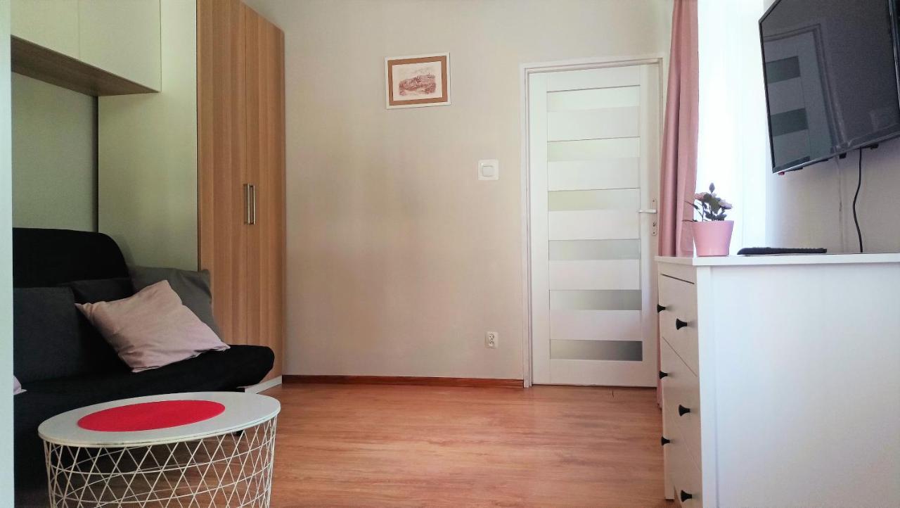 Apartament Malinowy Swietoduska 12 Lublin Exterior foto